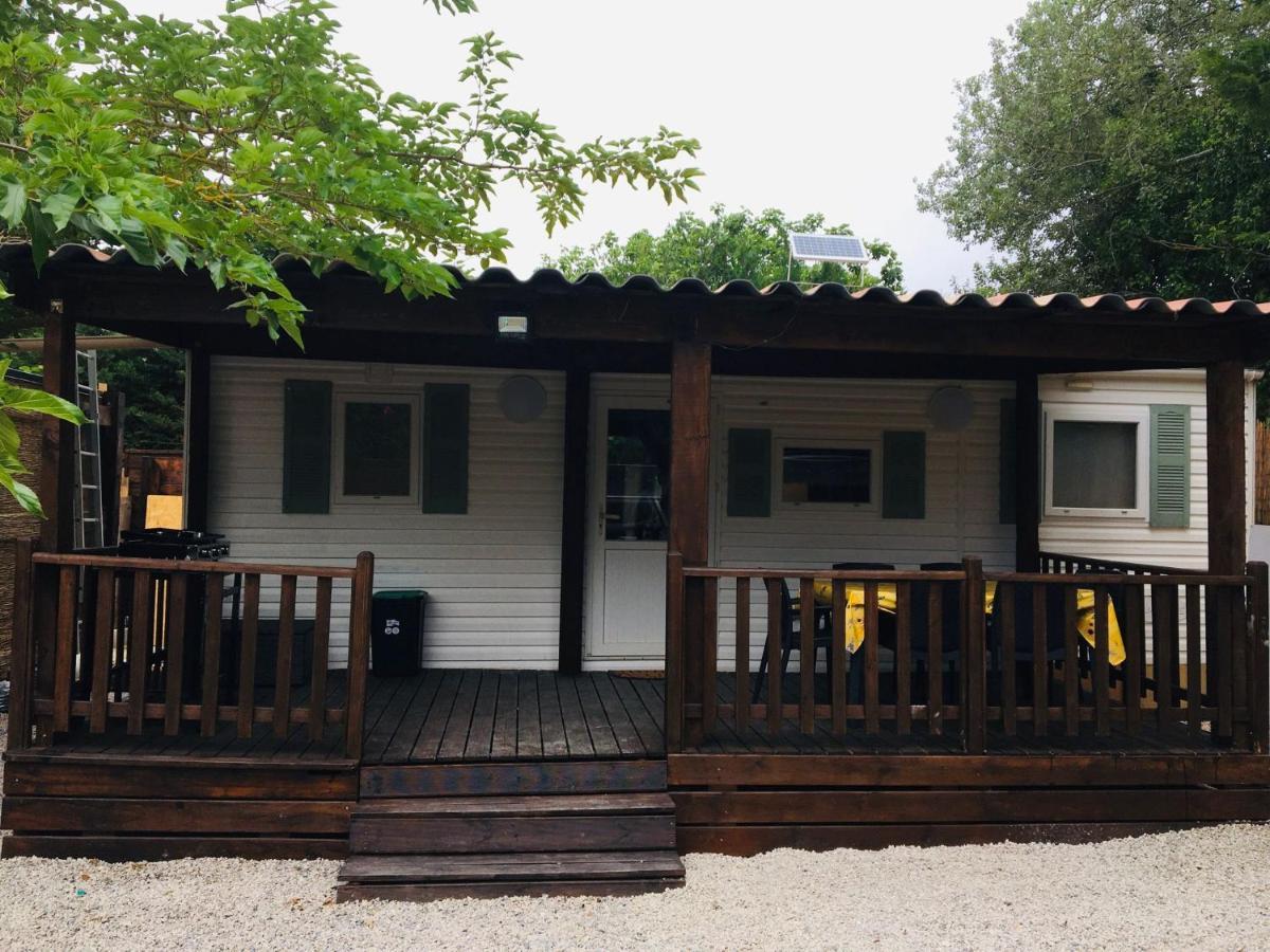 Mobil-Home Sur Terrain Prive Serignan Ngoại thất bức ảnh